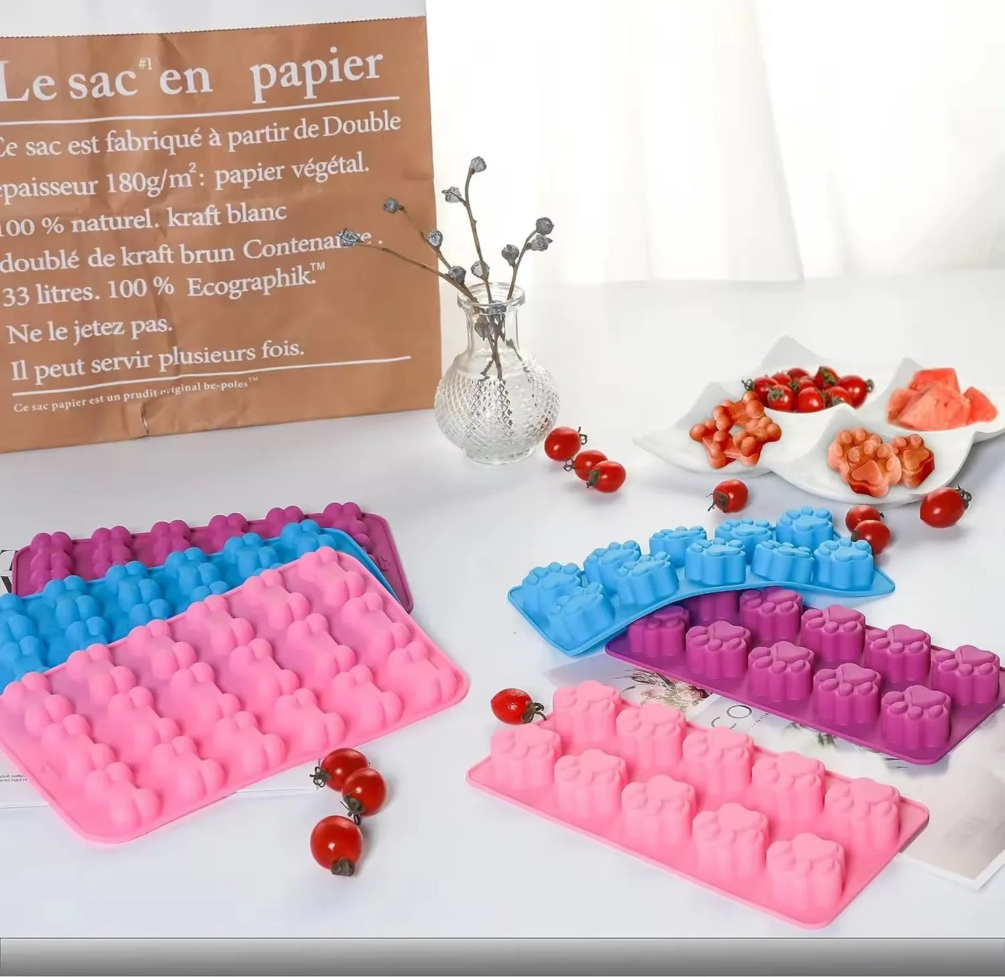 Silicone Dog Paw & Bone Treat Mold 🐶🐾✨🍬