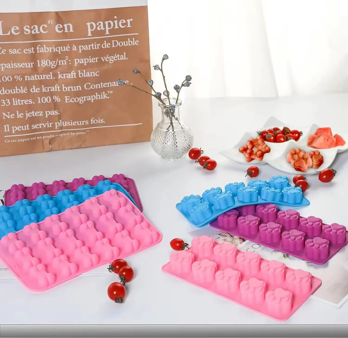 Silicone Dog Paw & Bone Treat Mold 🐶🐾✨🍬